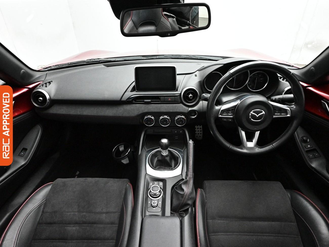 Mazda MX-5 view 2