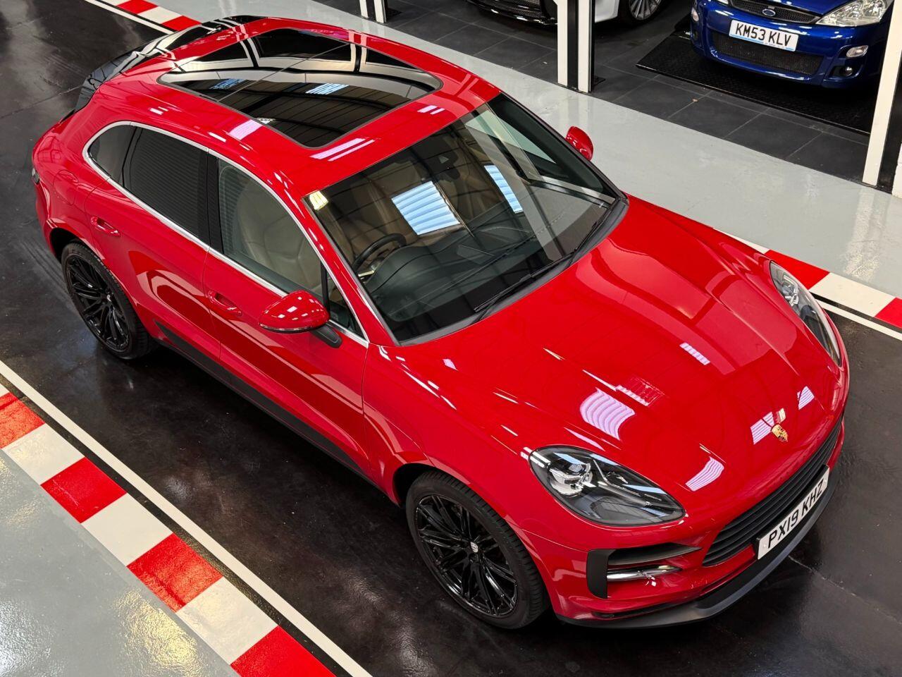 Porsche Macan view 2