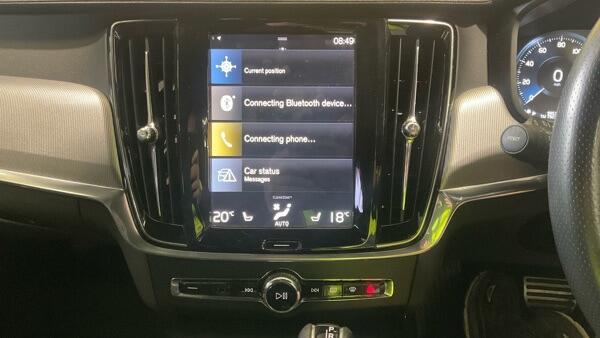 Volvo V90 view 8