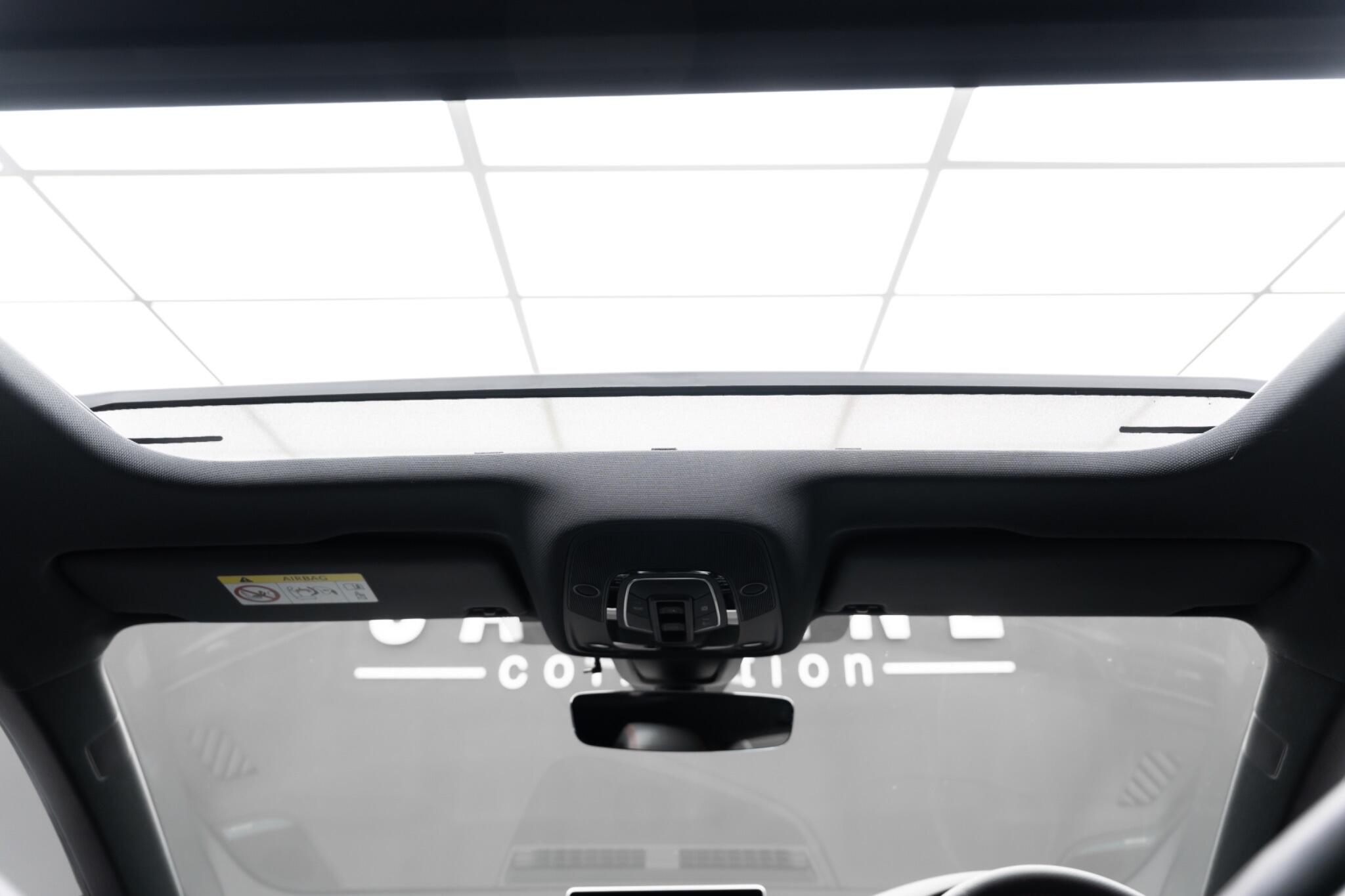Audi RS5 view 4