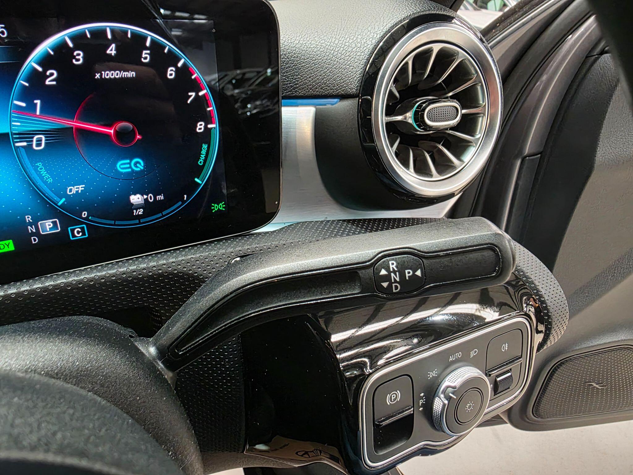 Mercedes-Benz A Class view 21