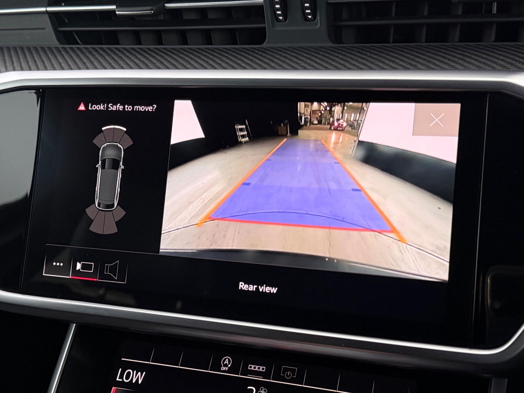 Audi A6 view 30