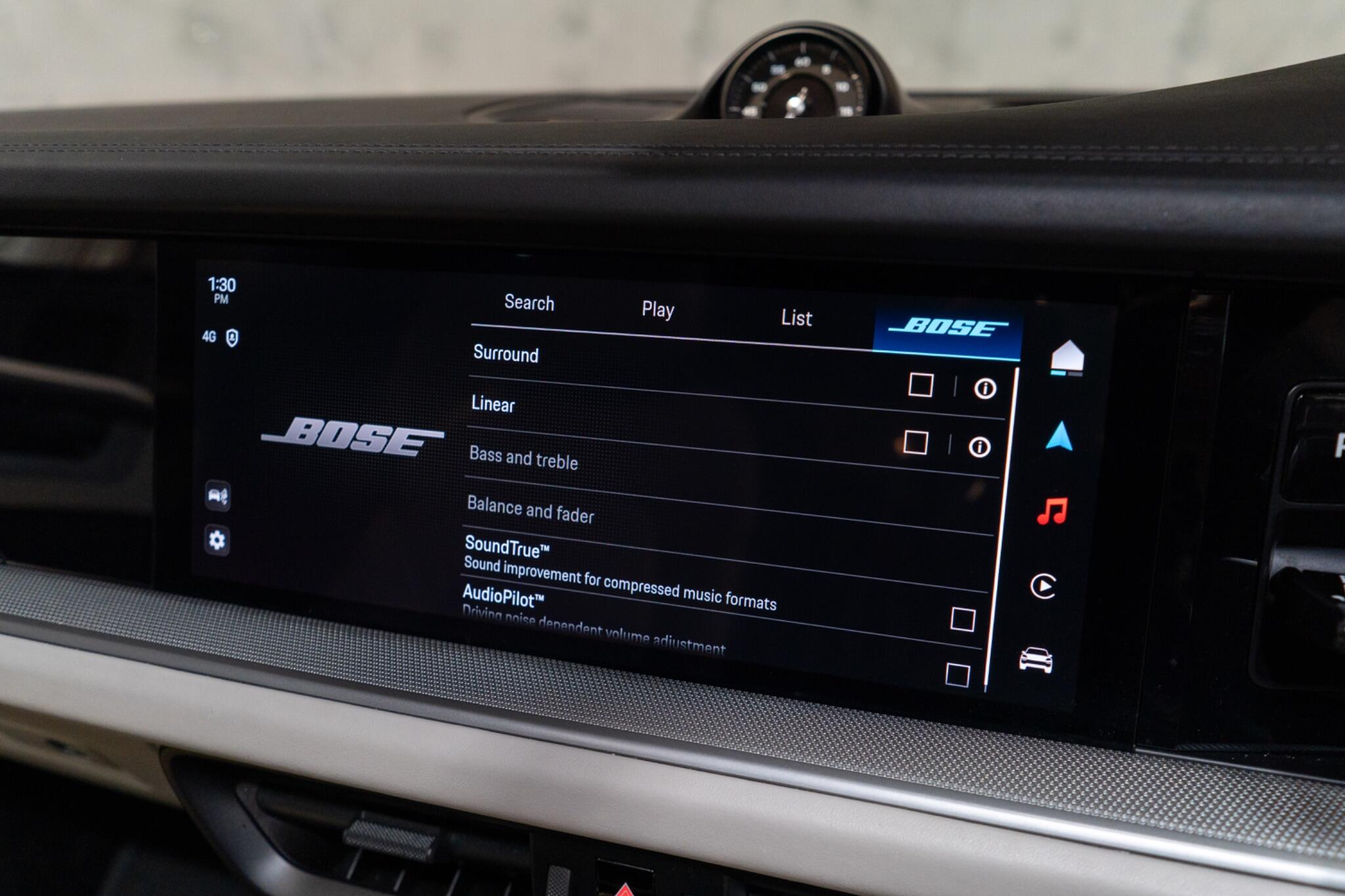 Porsche Cayenne view 25