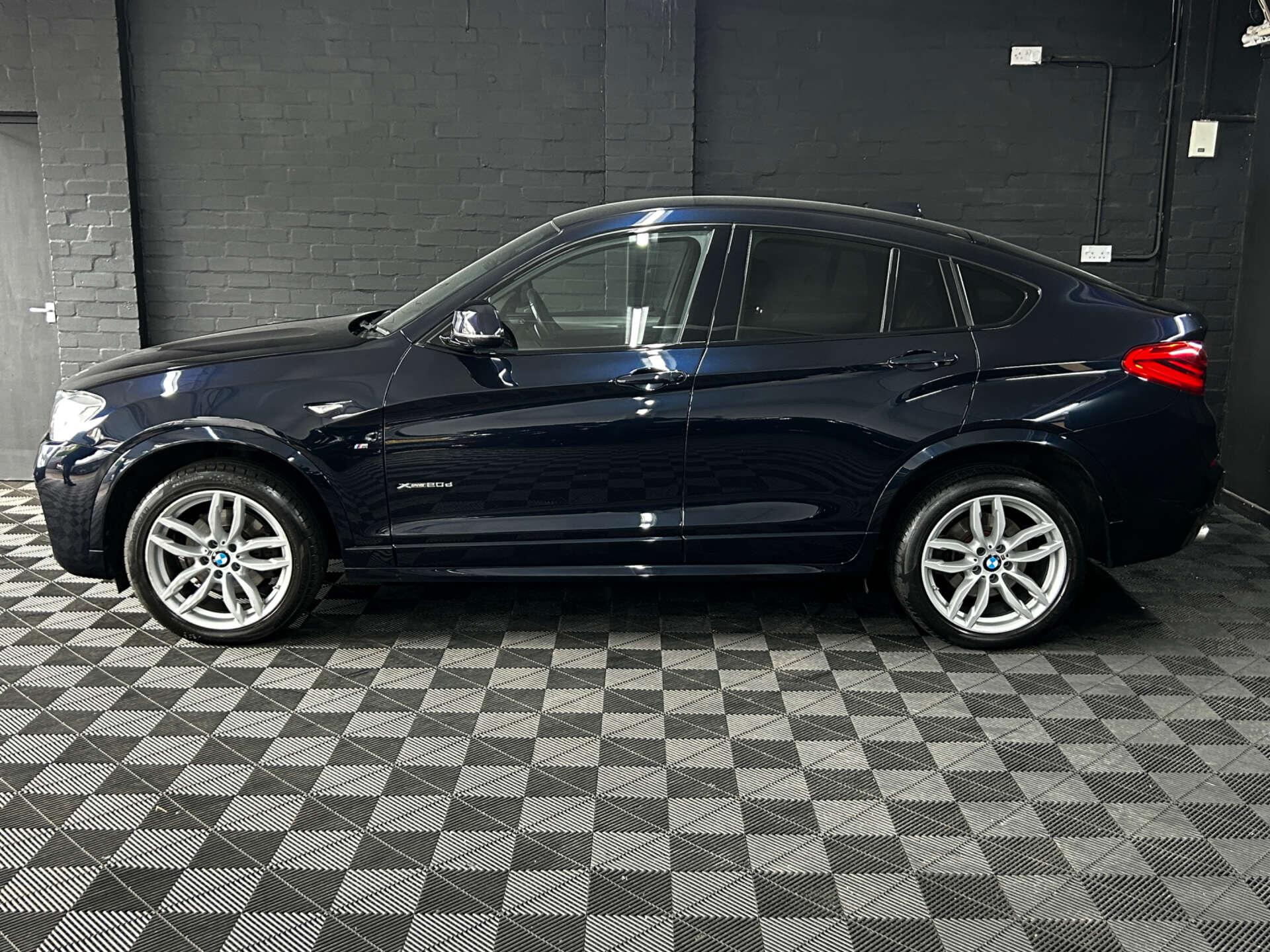 BMW X4 view 11