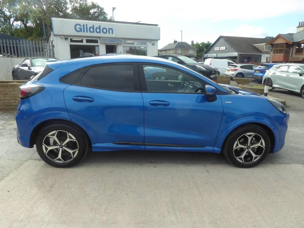 Ford Puma view 2