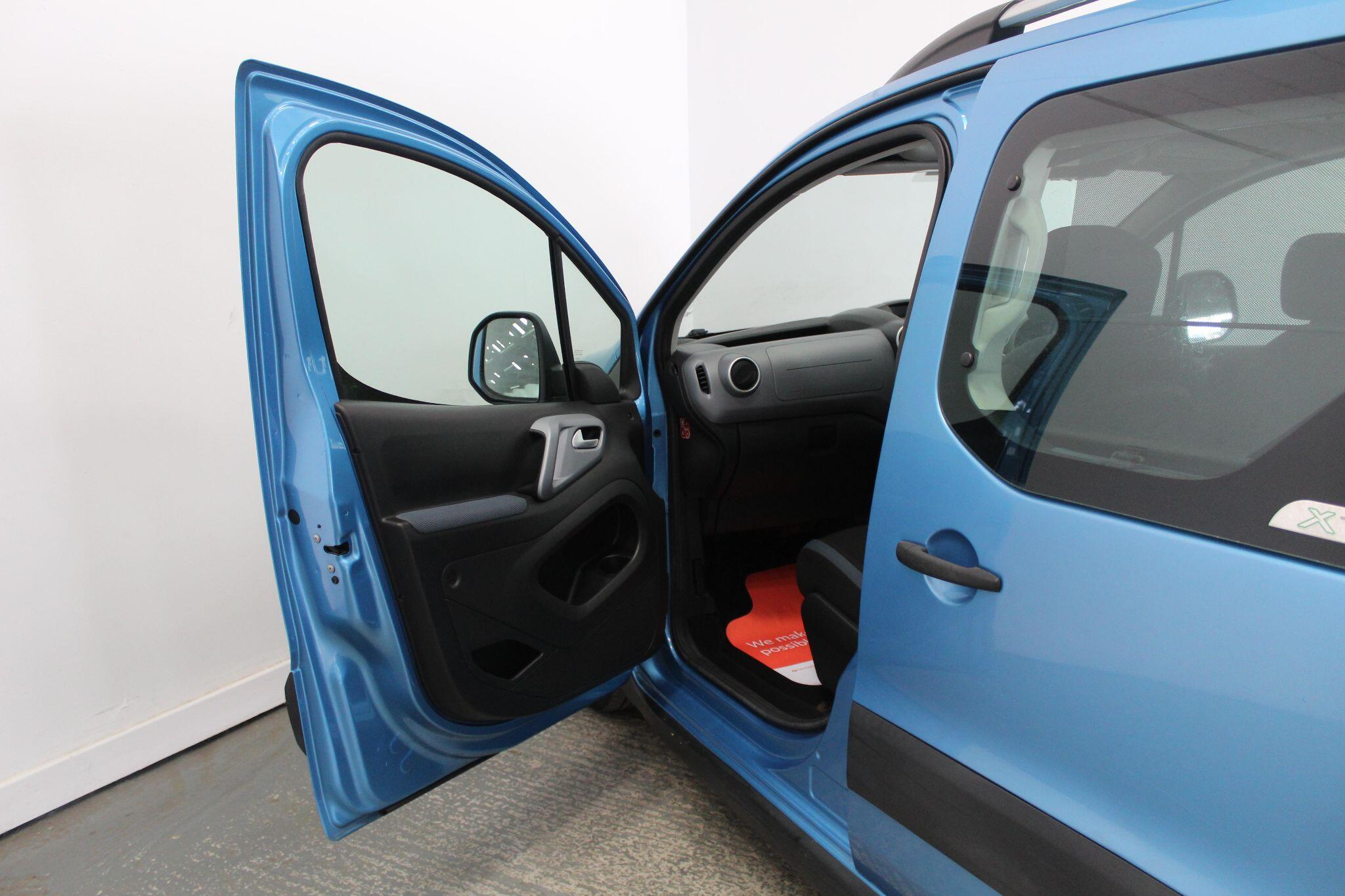 Citroen Berlingo view 25