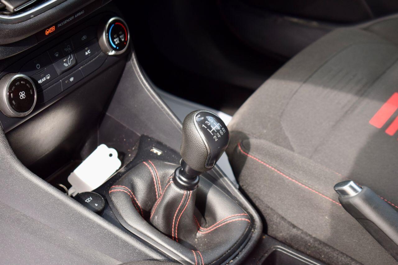 Ford Fiesta view 35