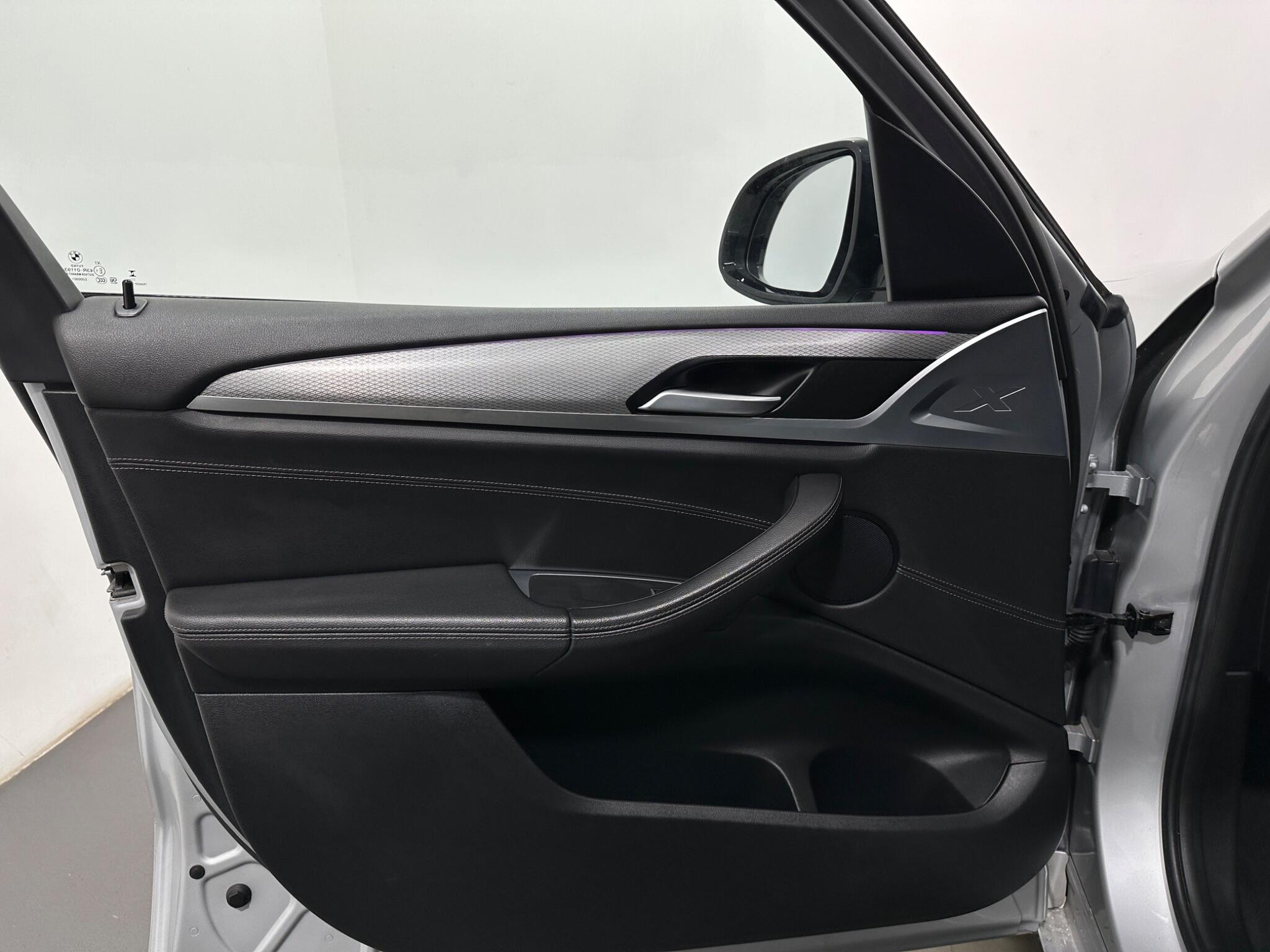 BMW X3 view 37