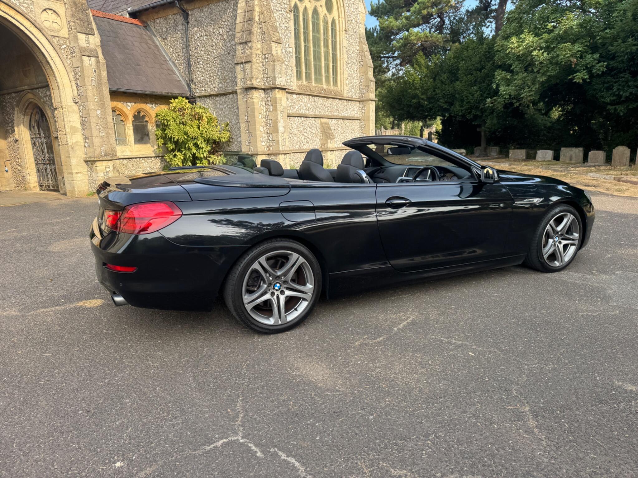 BMW 6 Series view 20