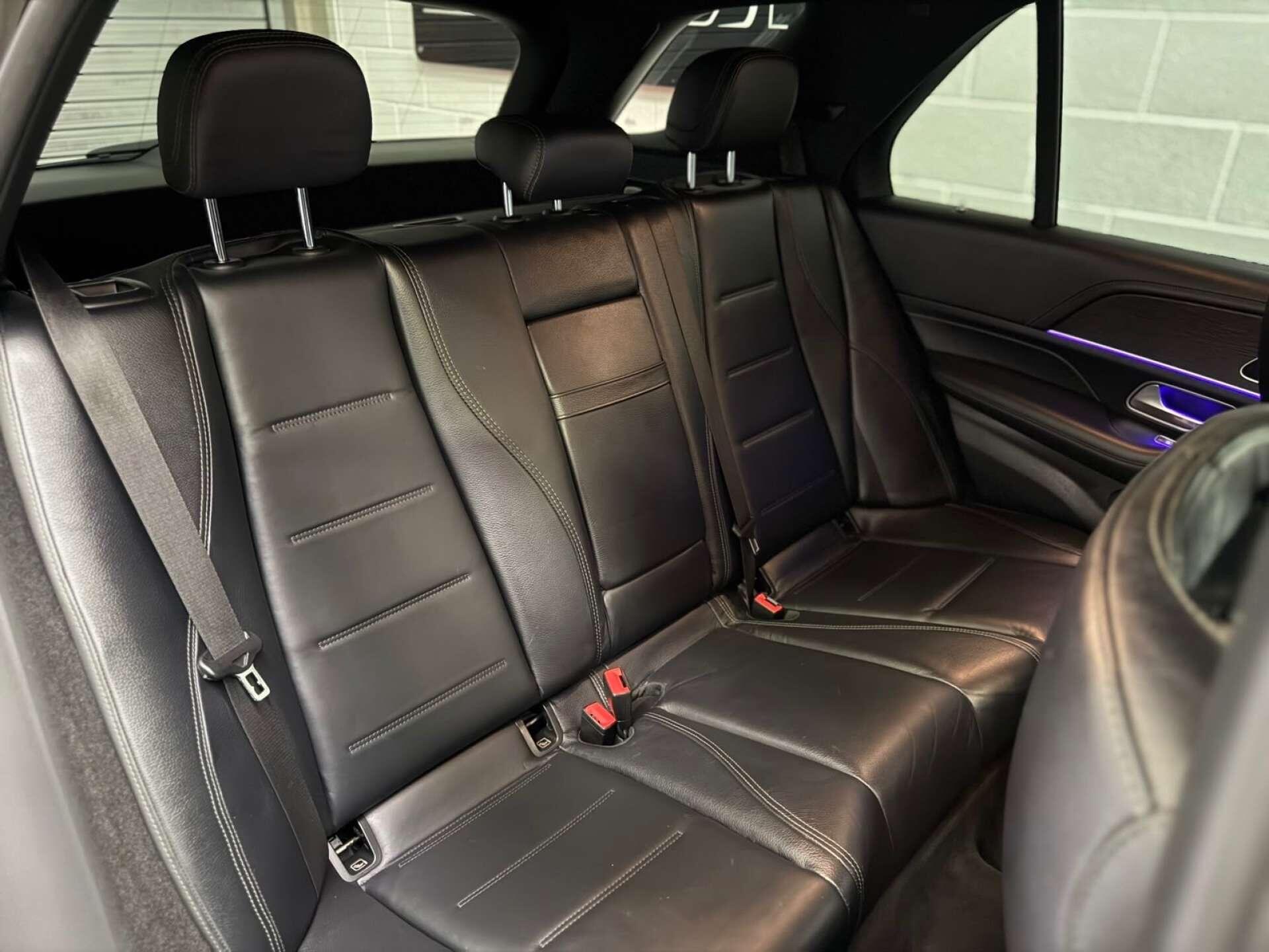 Mercedes-Benz Gle view 19