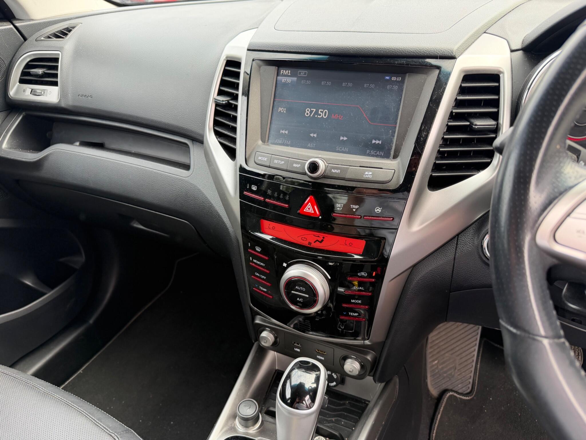 KGM Tivoli view 40