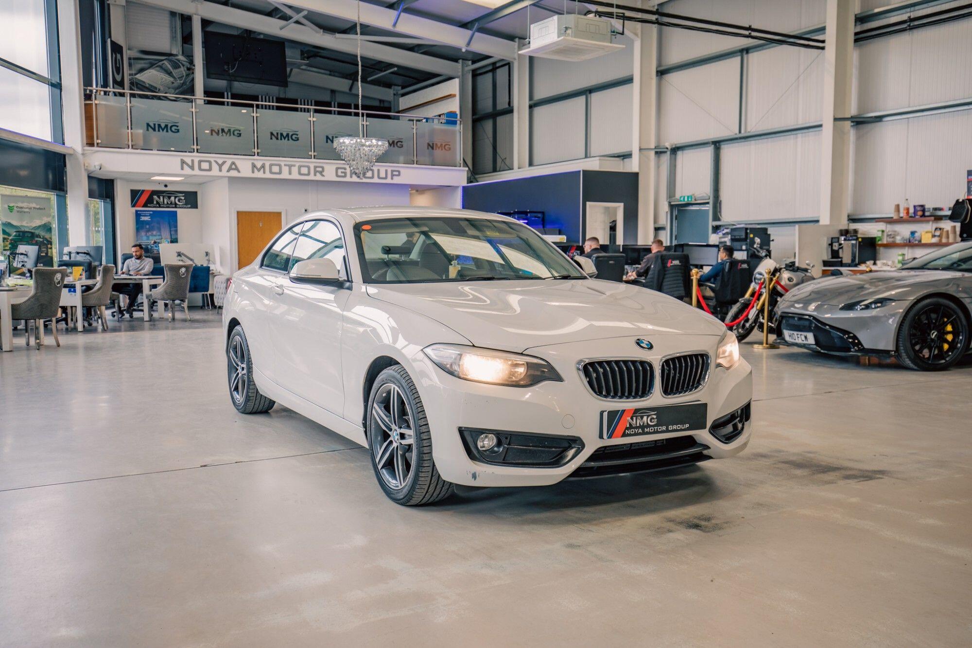 BMW 2 Series view 8