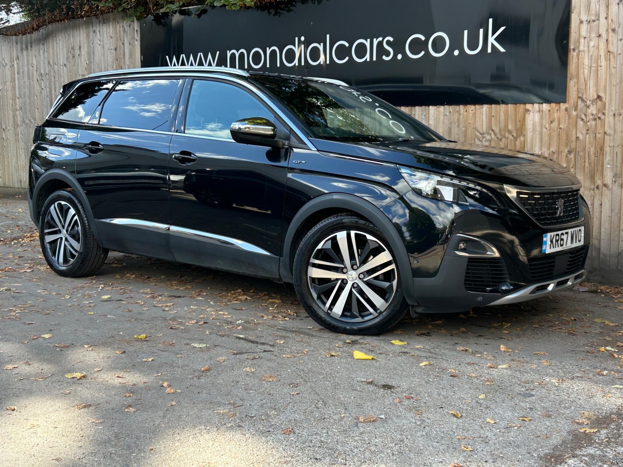 Peugeot 5008 view 9