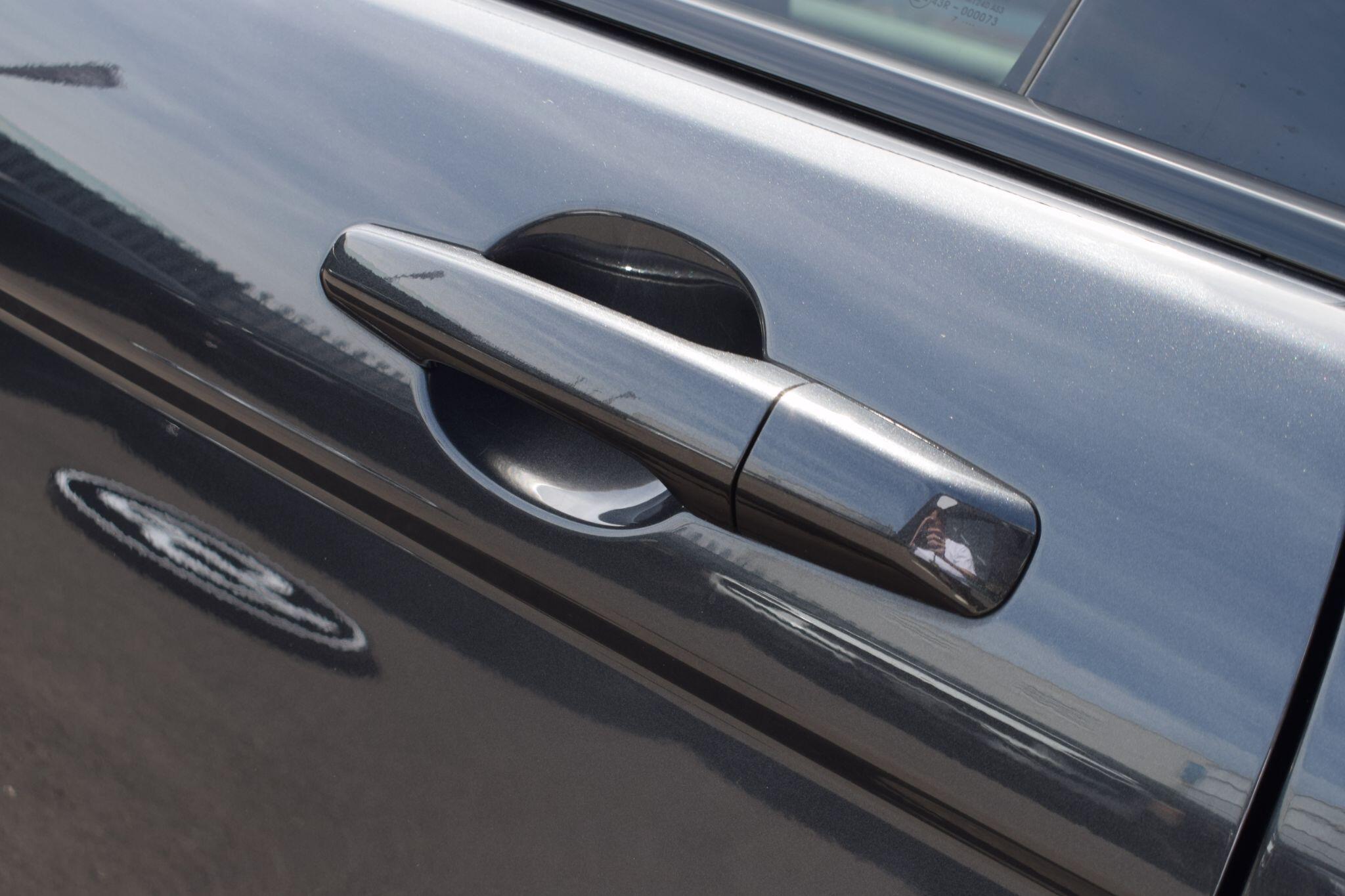 Land Rover Range Rover Evoque view 40