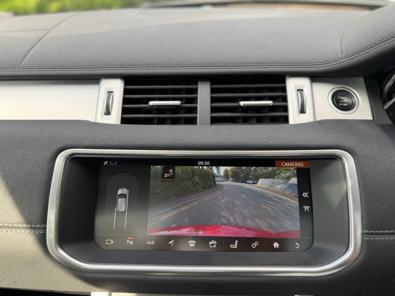 Land Rover Range Rover Evoque view 12