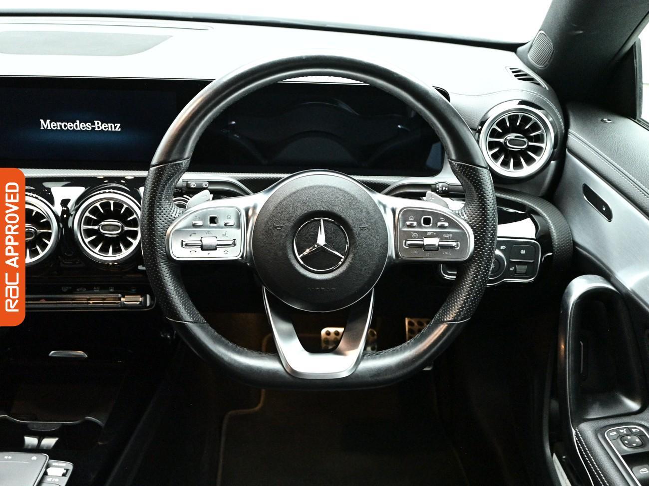 Mercedes-Benz Cla view 10