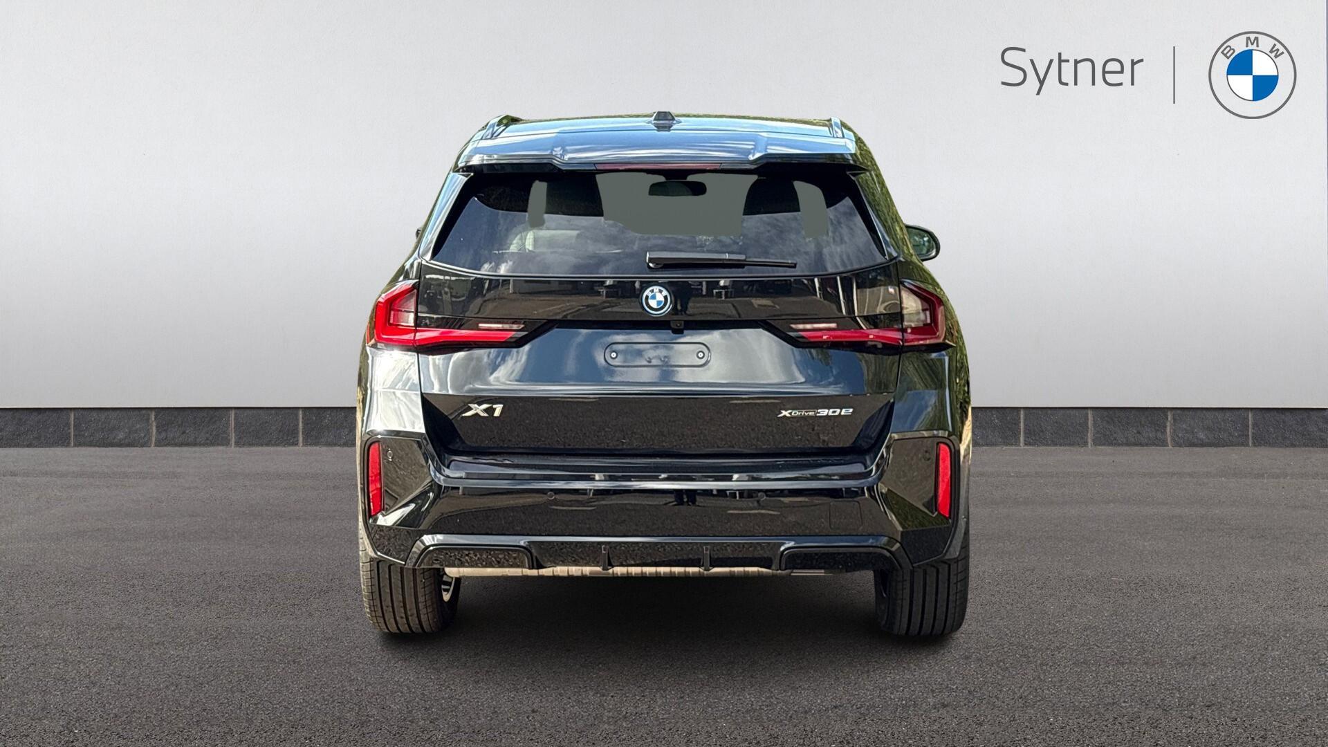 BMW X1 view 15