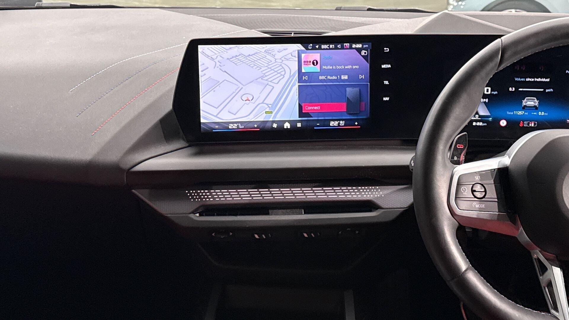 BMW 2 Series view 8