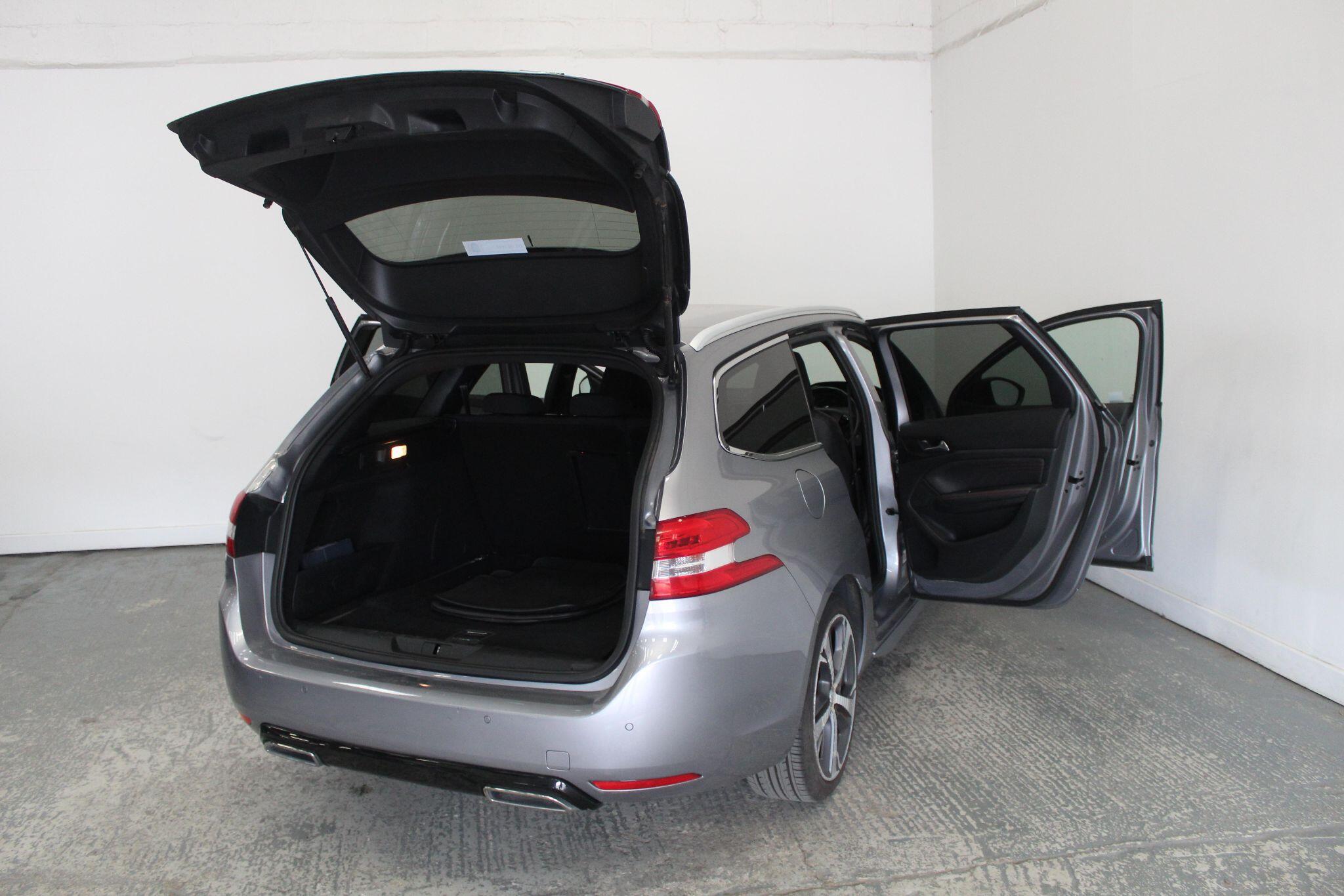 Peugeot 308 view 21