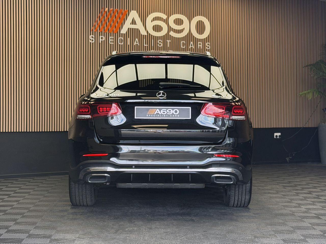 Mercedes-Benz GLC view 6