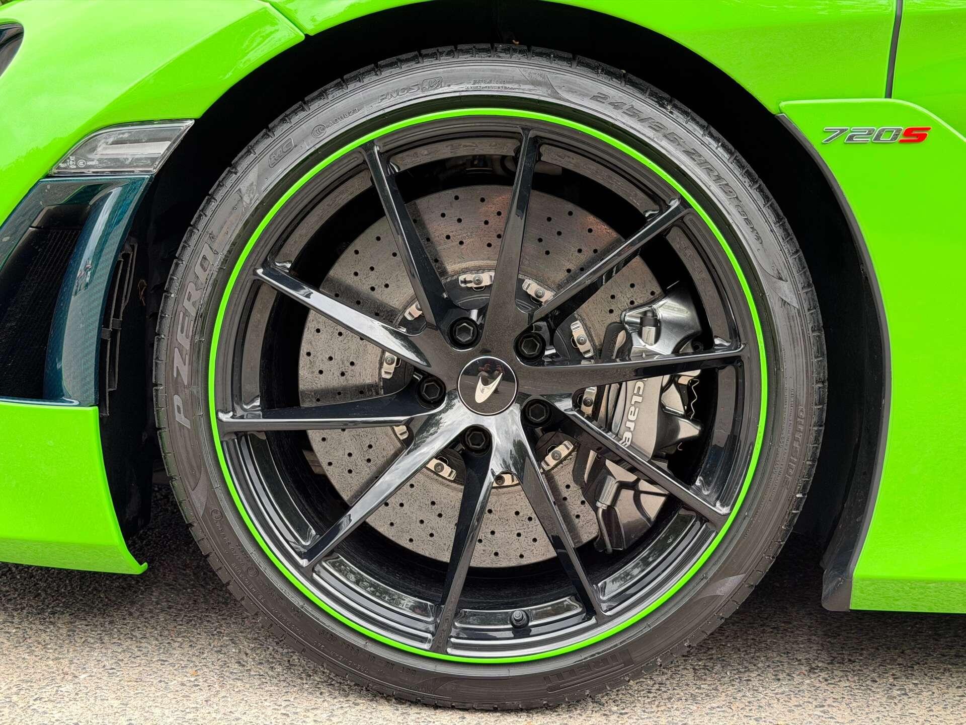 Mclaren 720s view 65