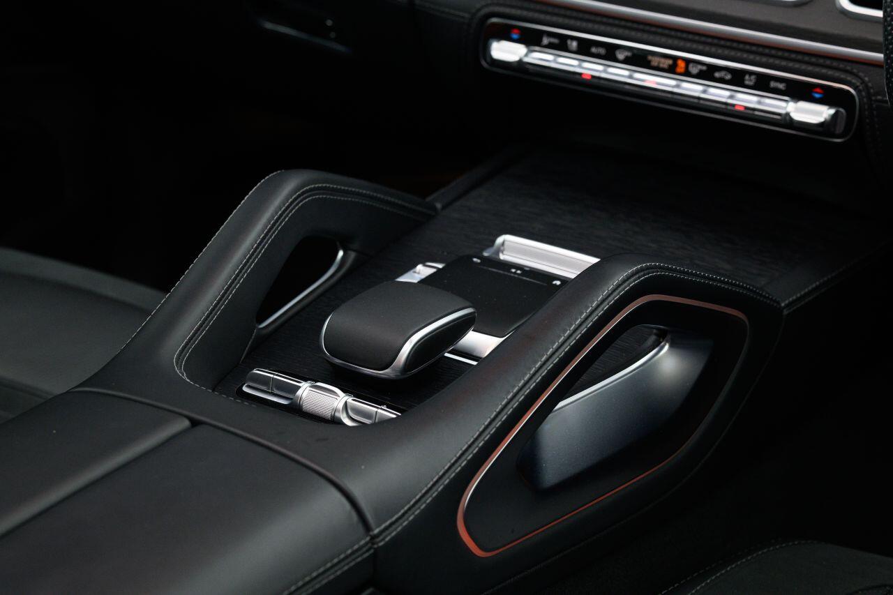 Mercedes-Benz GLE view 34