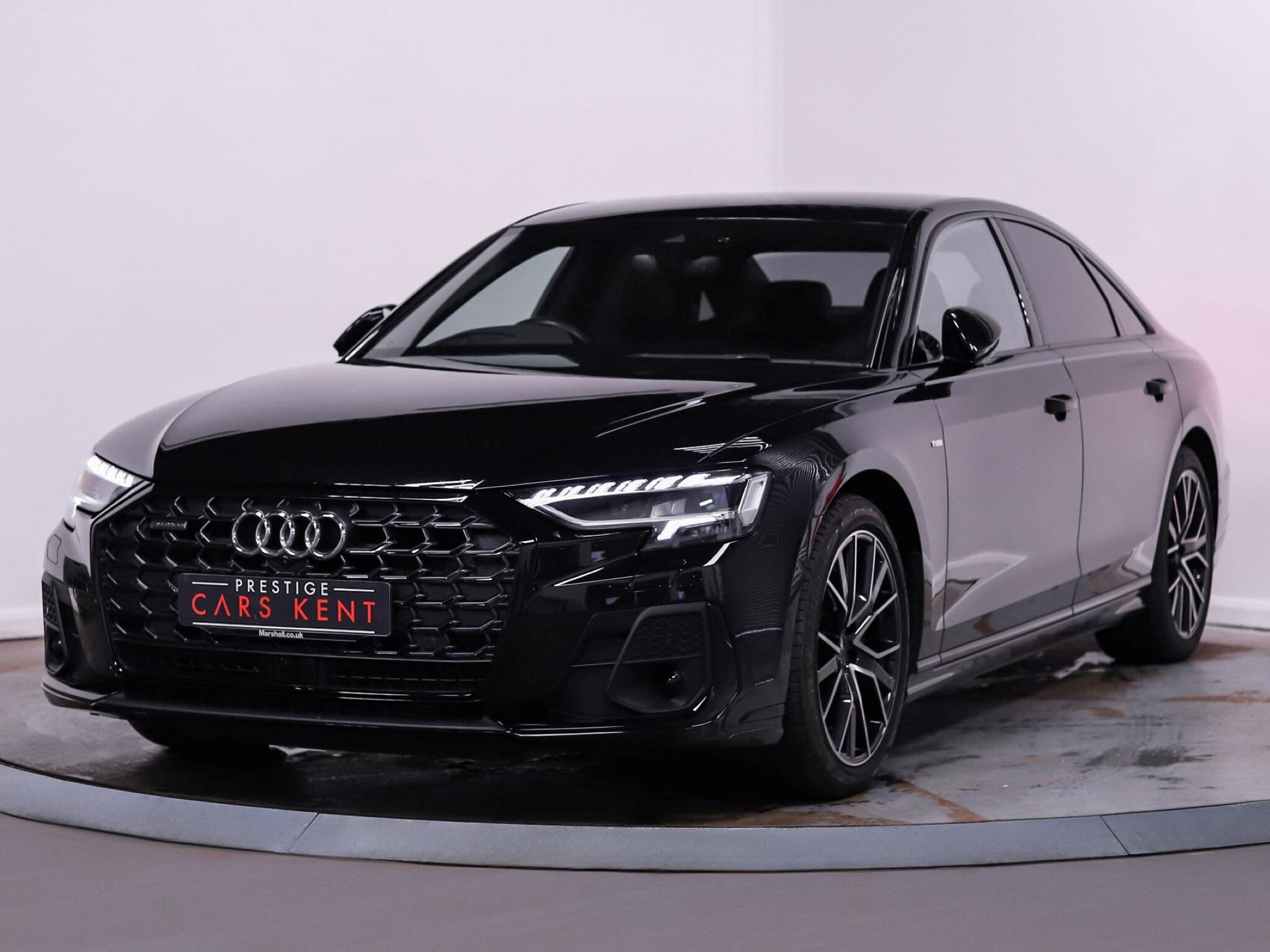 Audi A8 view 7