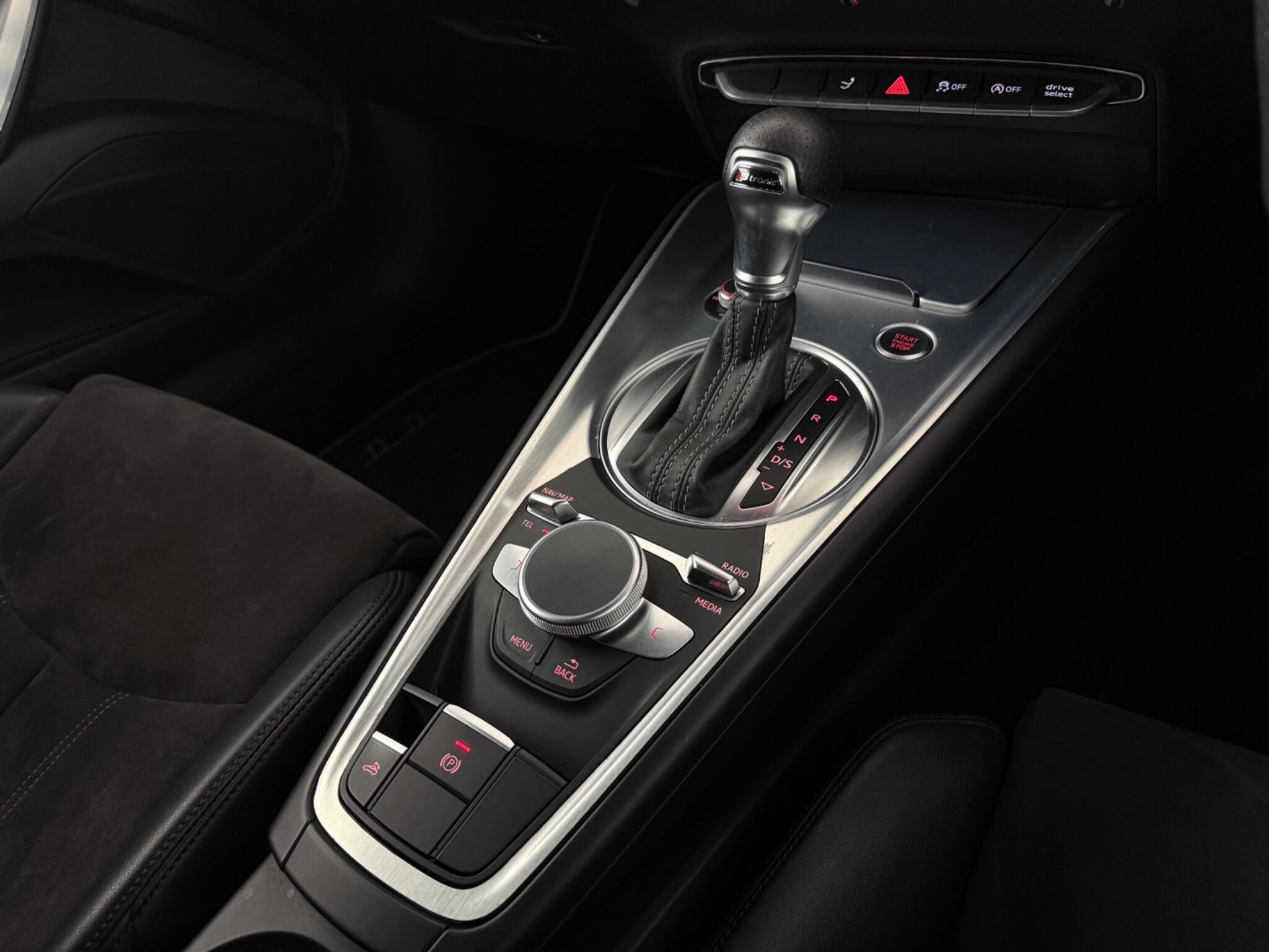 Audi TT view 17
