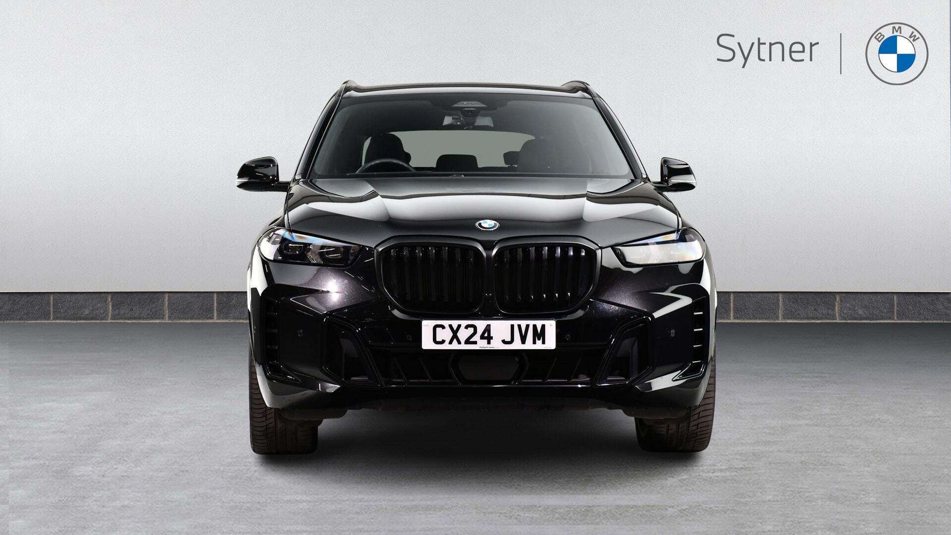 BMW X5 view 16