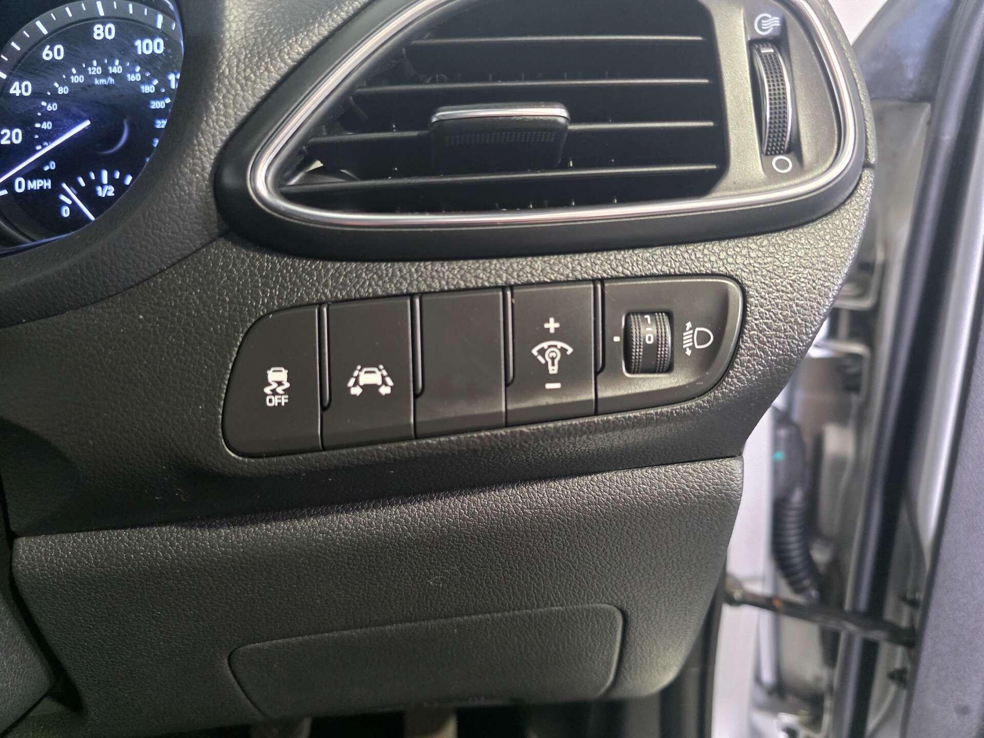 Hyundai I30 view 22