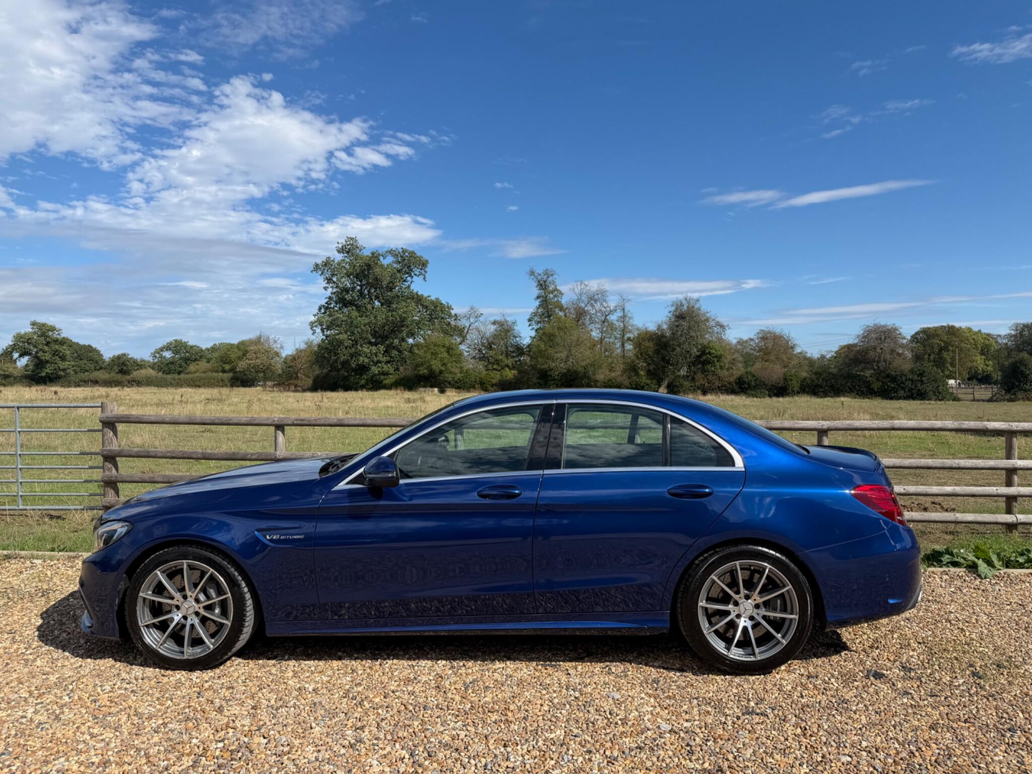 Mercedes-Benz C-Class view 4