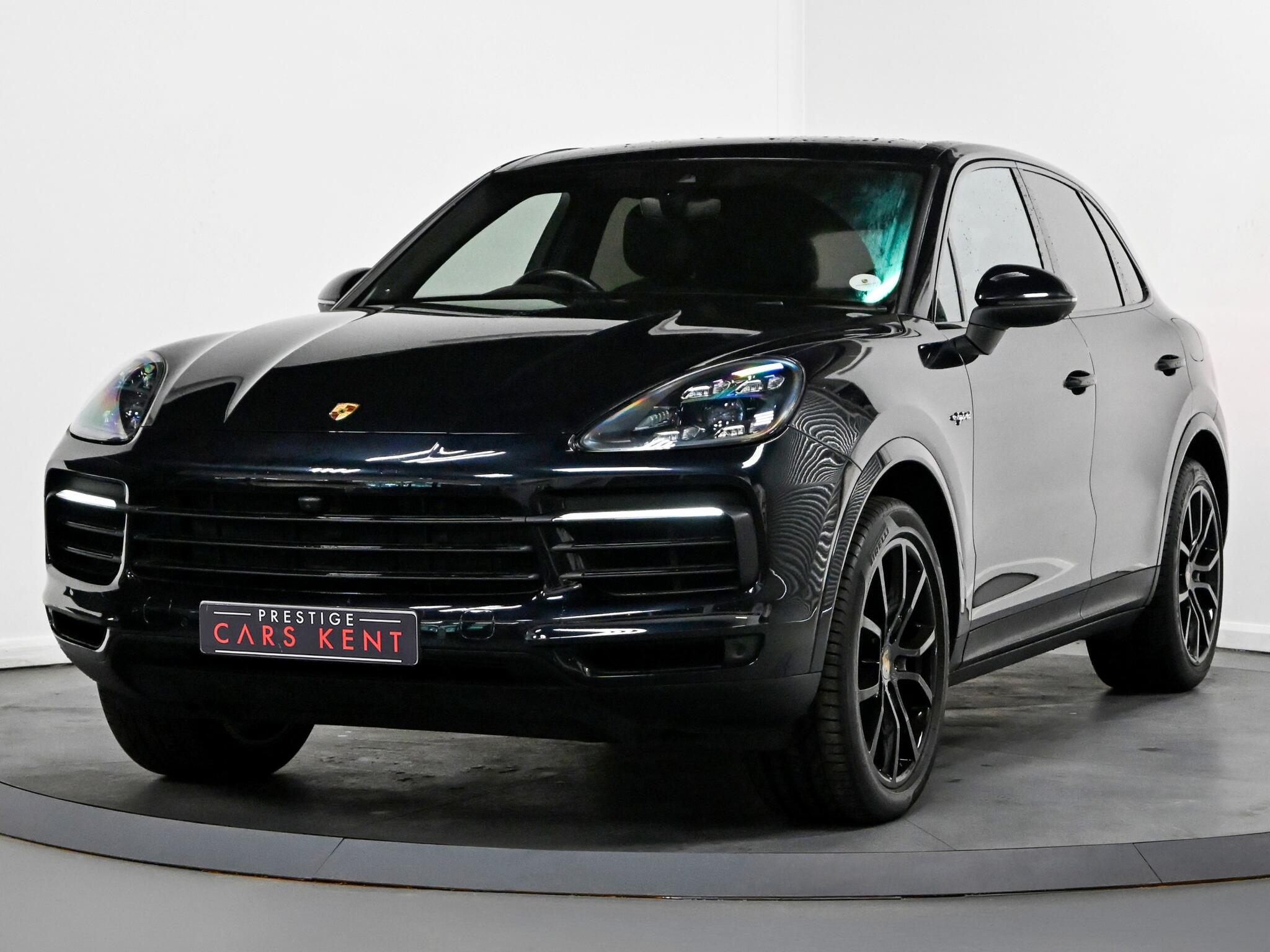 Porsche Cayenne view 6