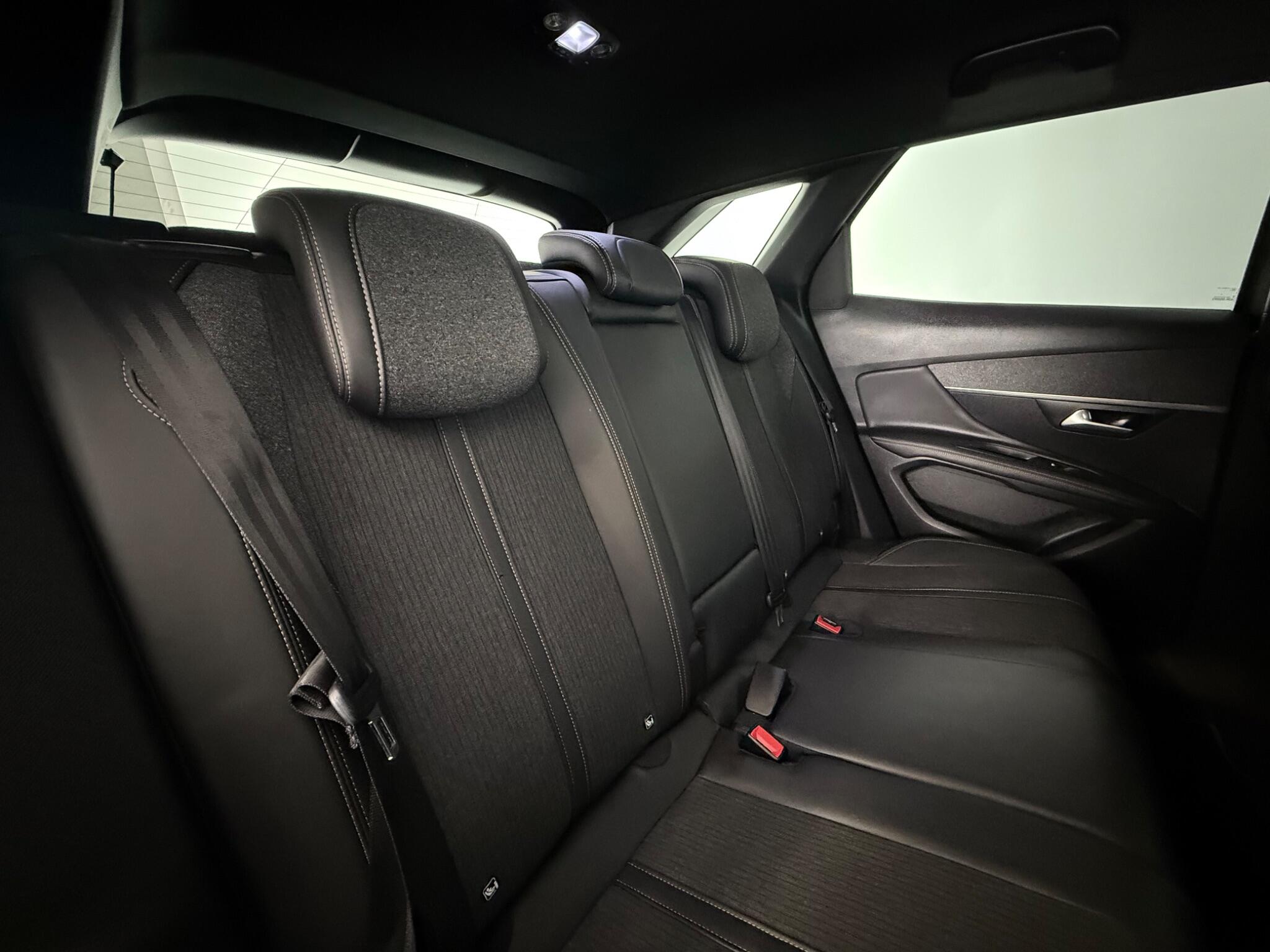Peugeot 3008 view 30