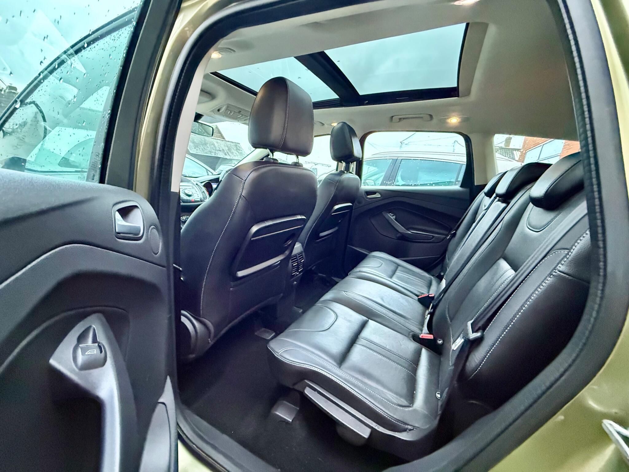 2013 Ford Kuga image 12