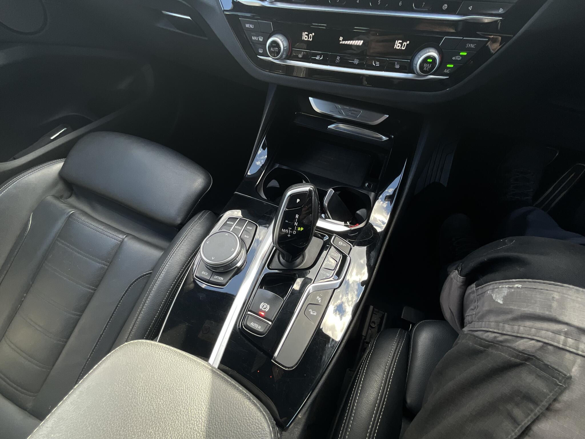 BMW X3 view 23