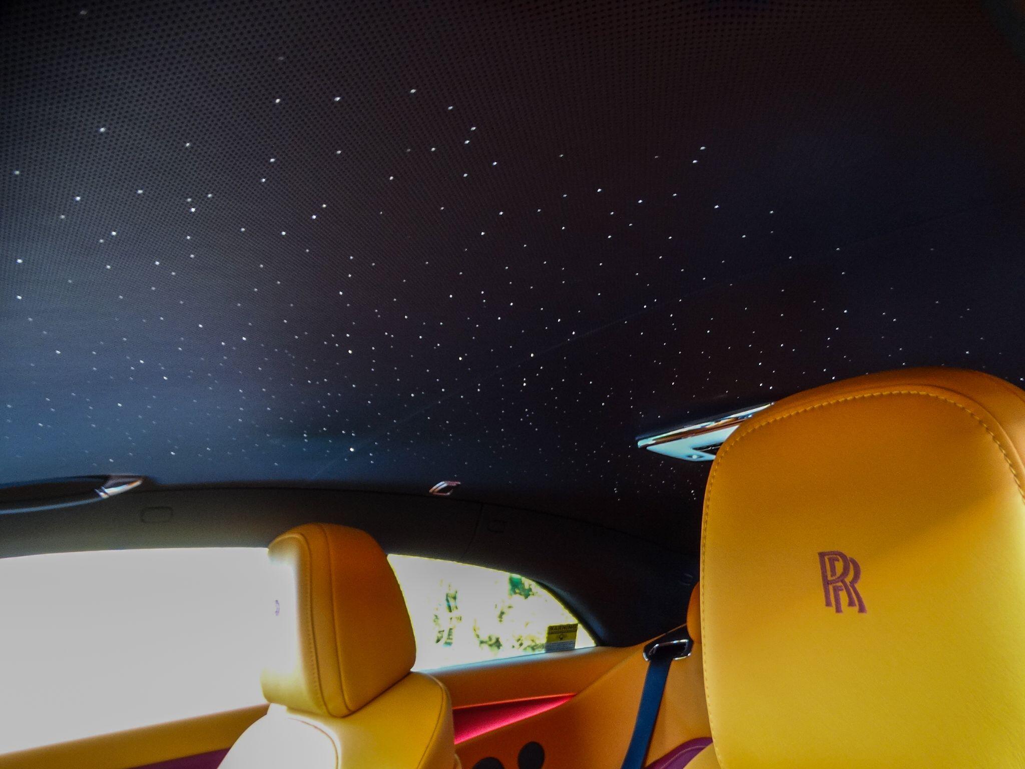 Rolls-Royce Spectre view 18