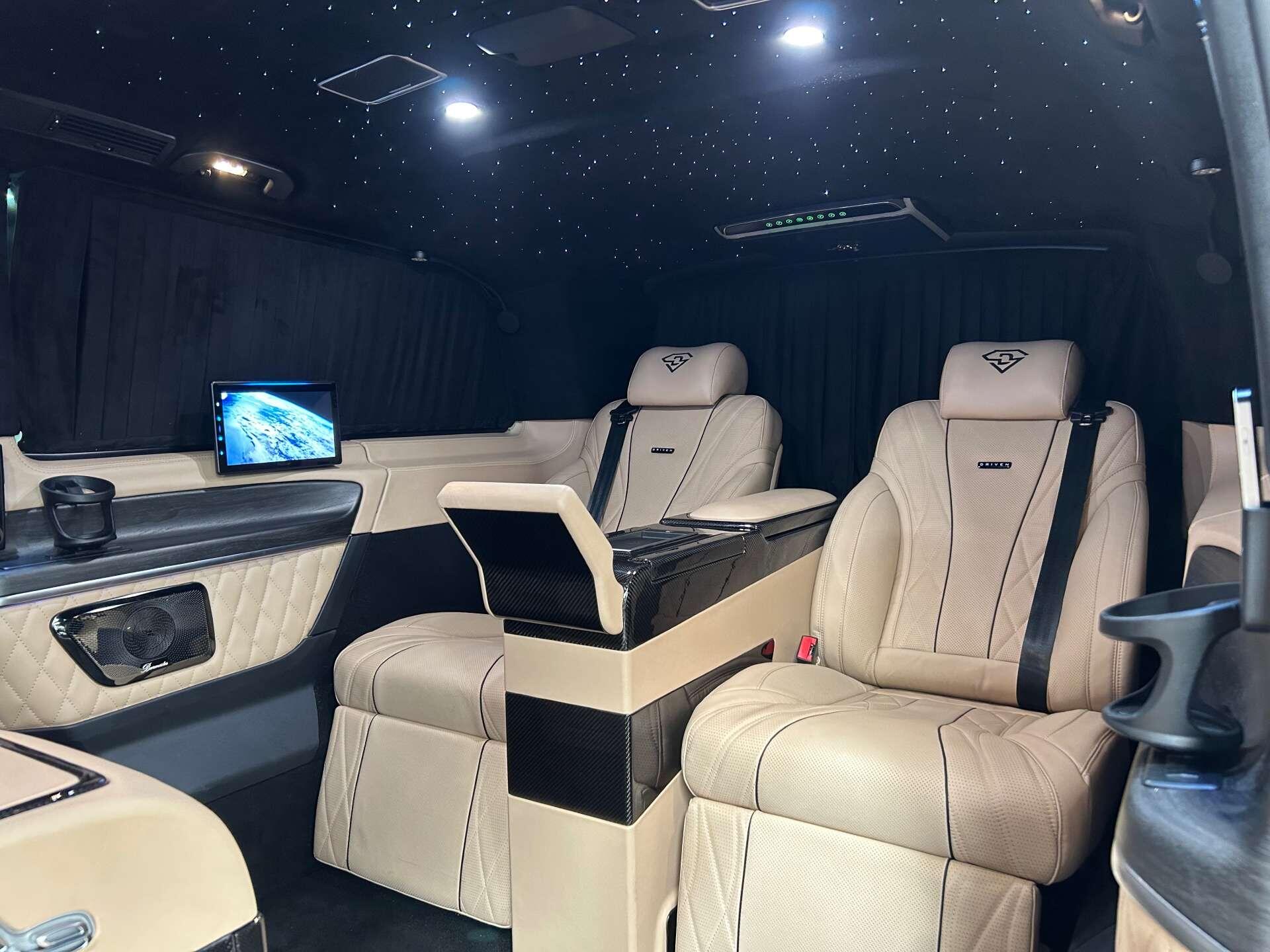 Mercedes-Benz V Class view 35