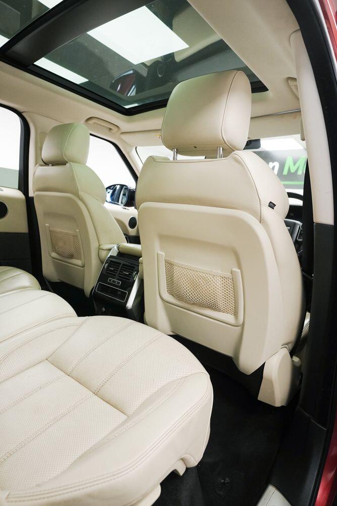 Land Rover Range Rover Sport view 18