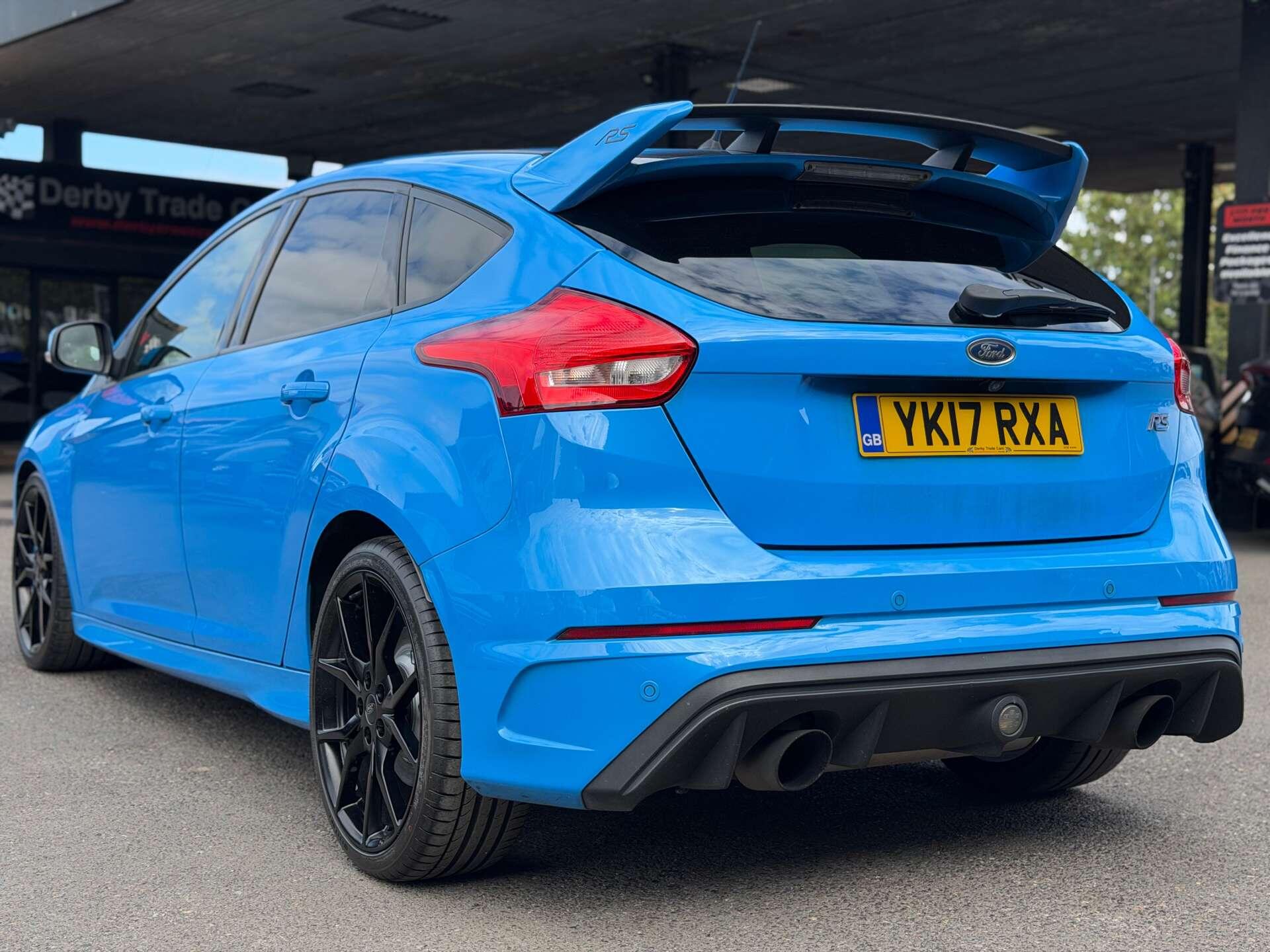 Ford Focus view 19