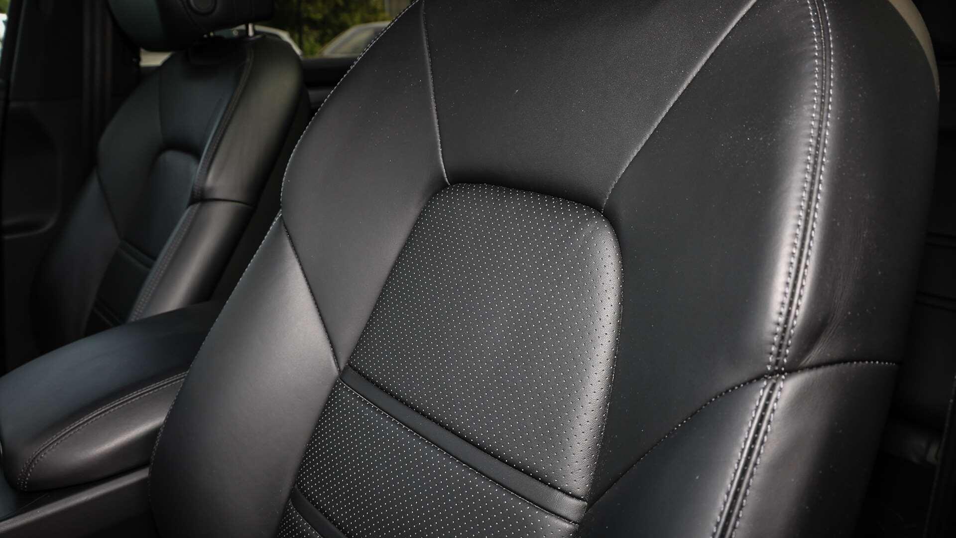 Porsche Cayenne view 14
