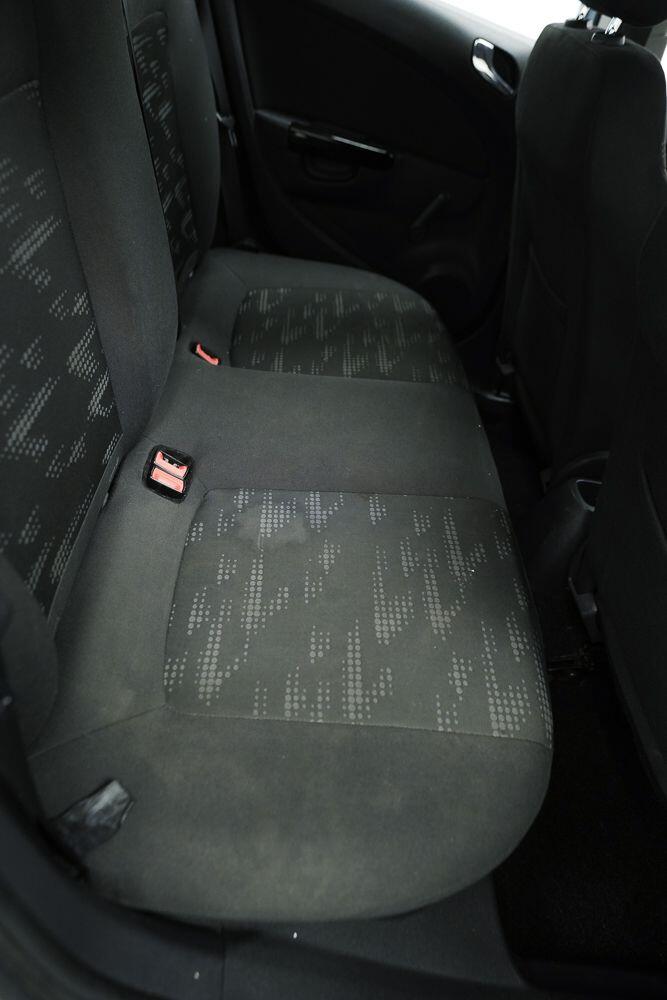 Vauxhall Corsa view 14