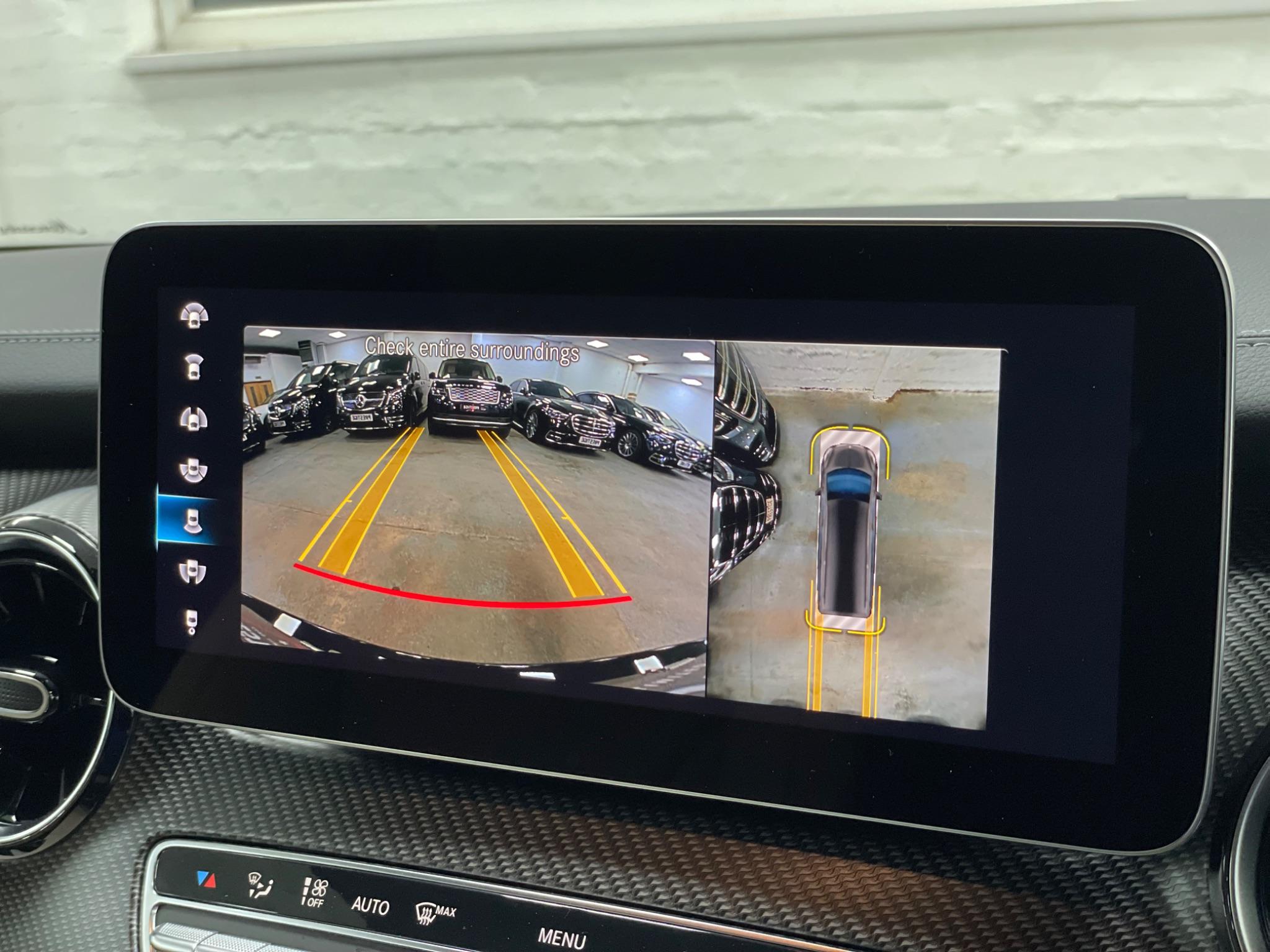 Mercedes-Benz V-Class view 20