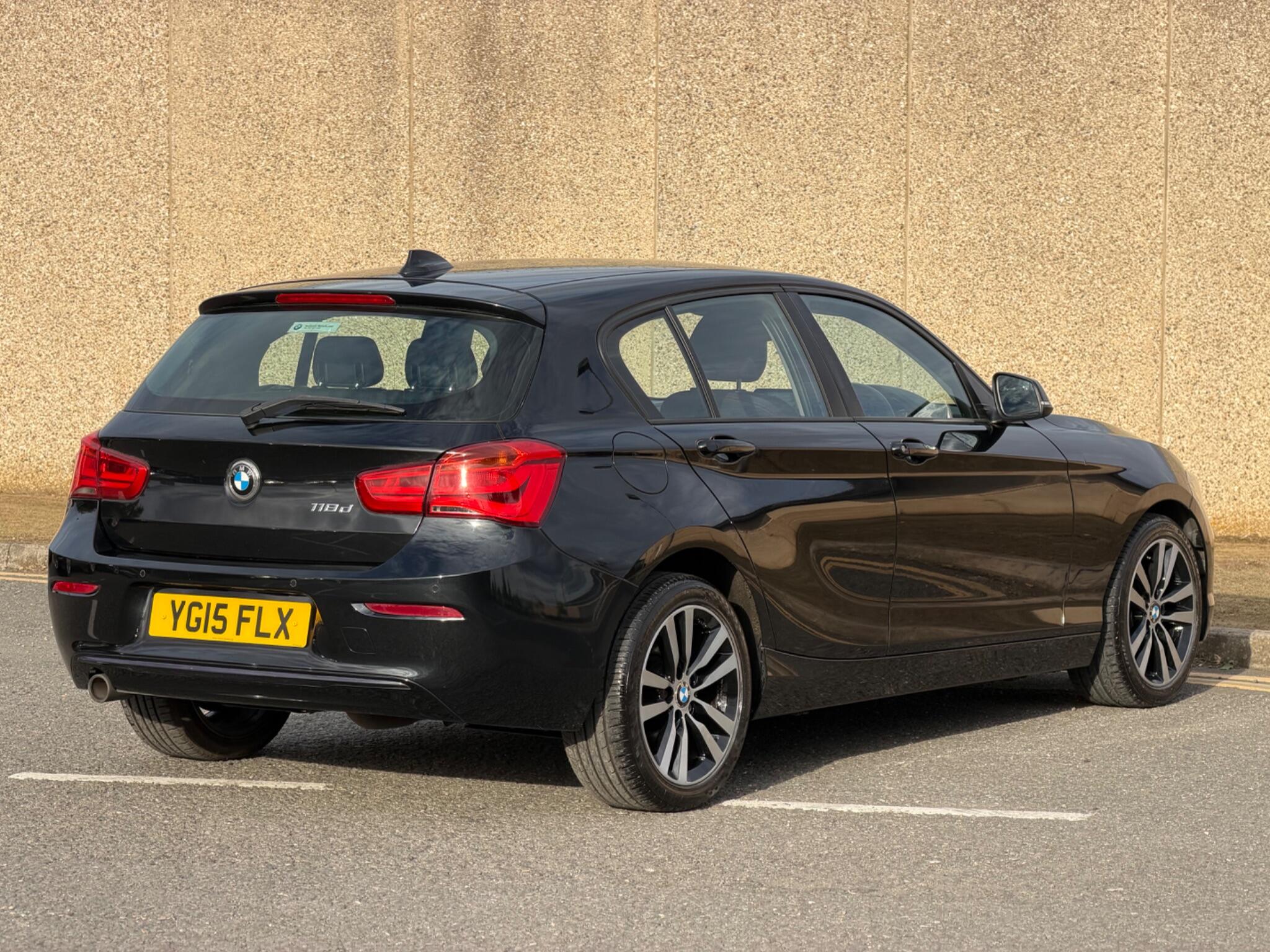 BMW 1 Series view 7