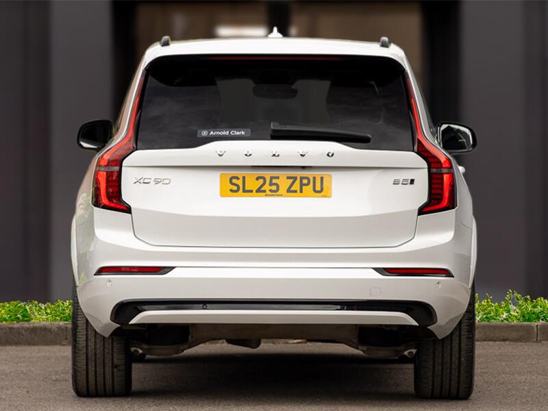 Volvo XC90 view 12