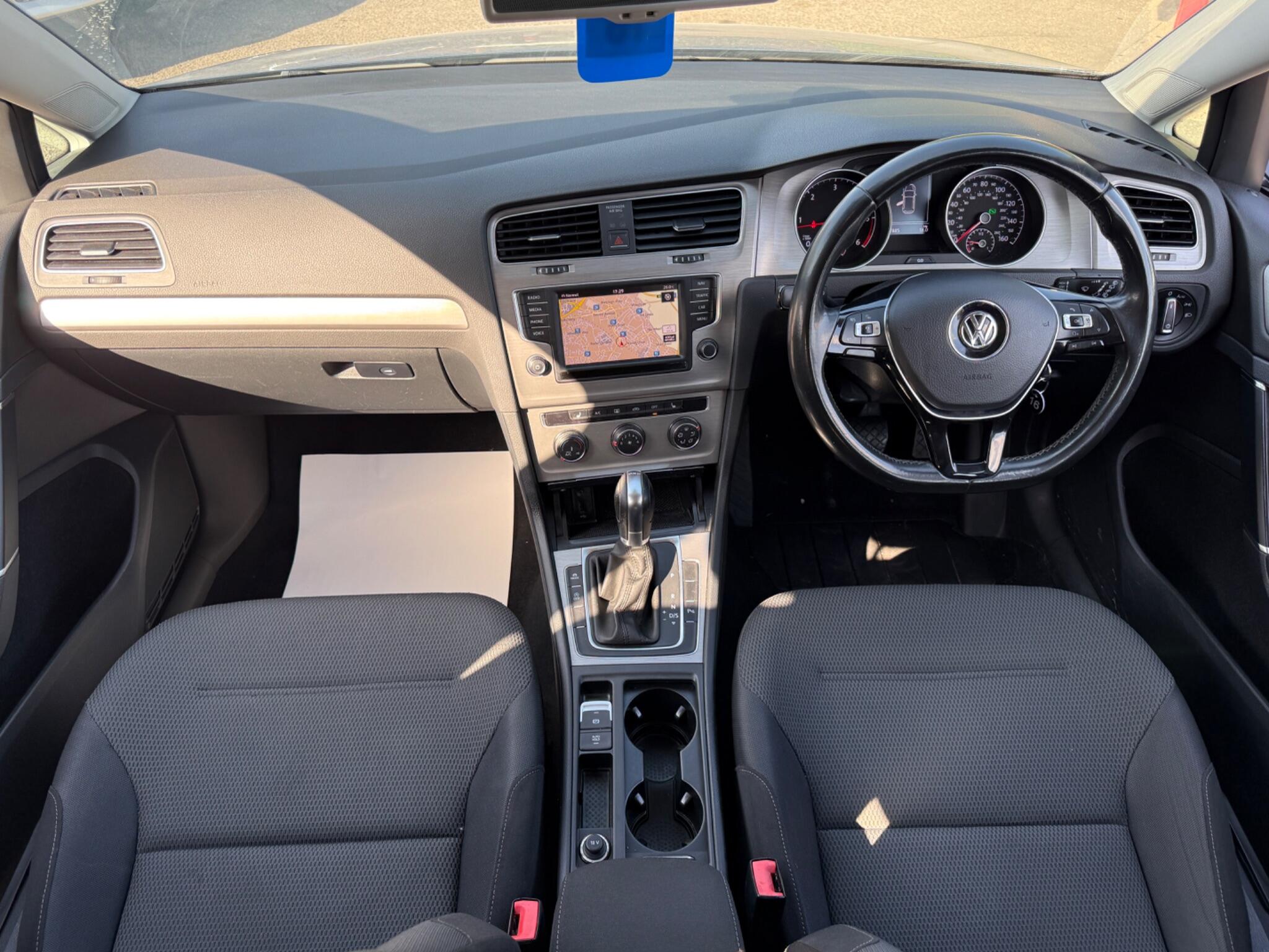 Volkswagen Golf - Image 53