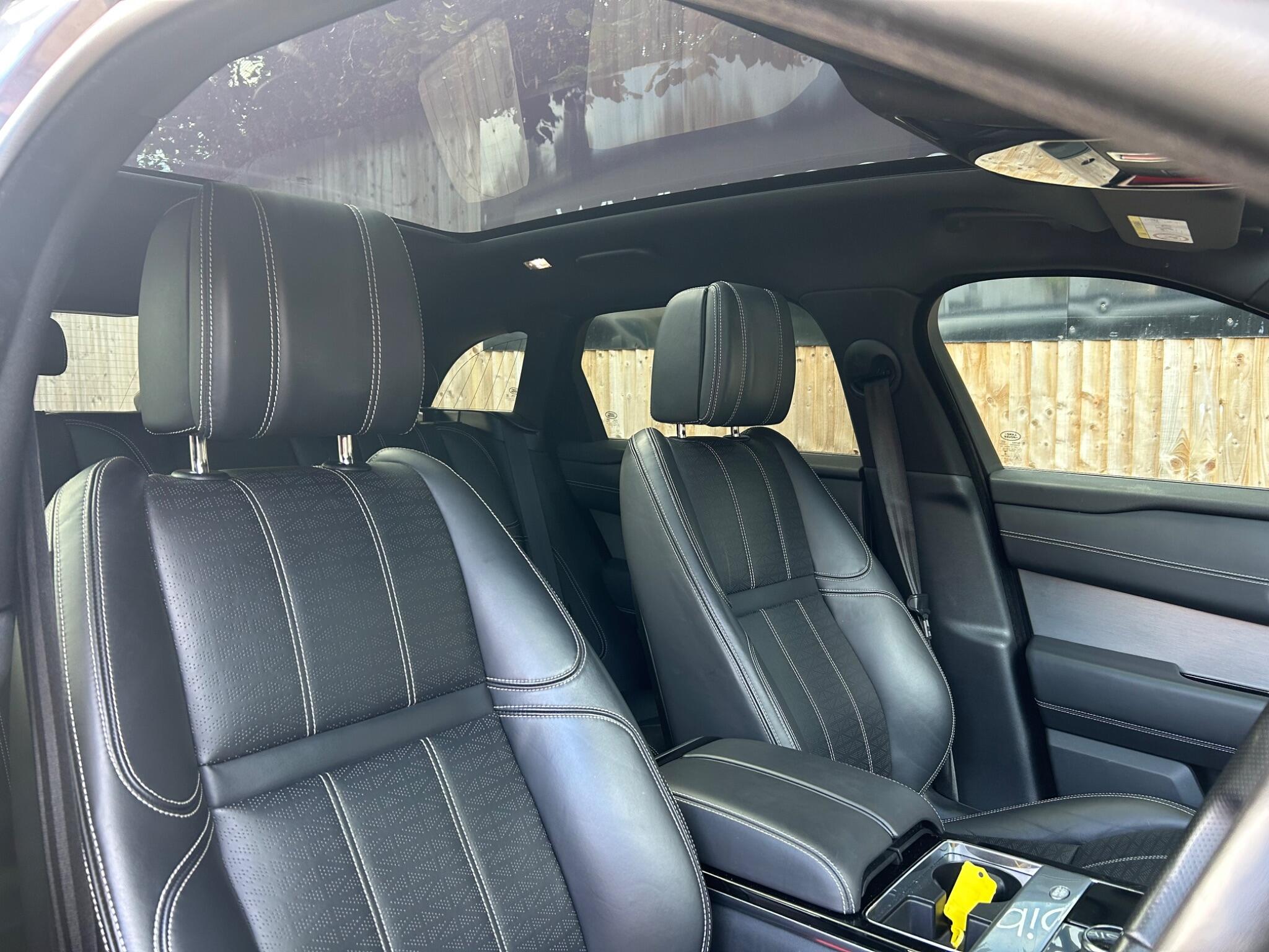 Land Rover Range Rover Velar view 41