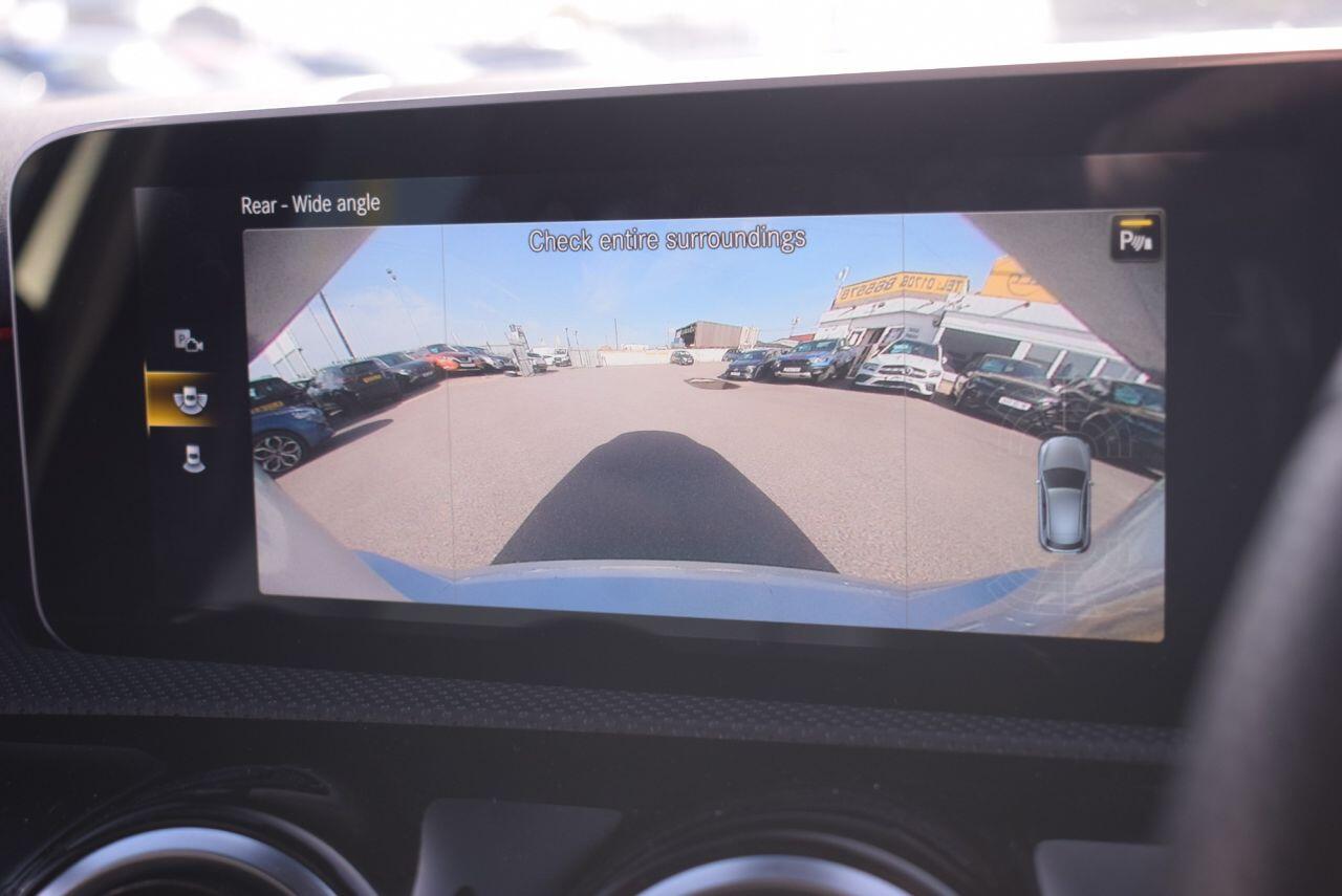 Mercedes-Benz A-Class view 22