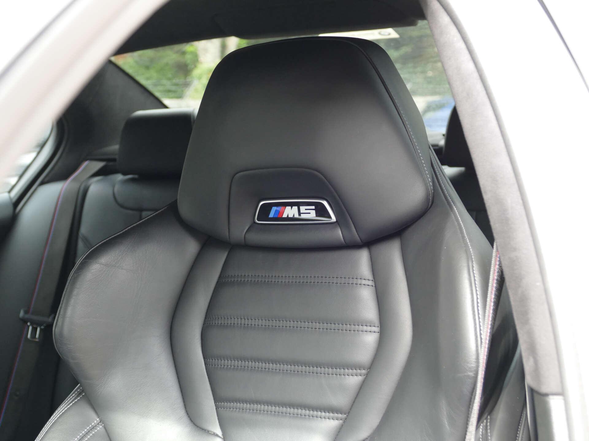 BMW M5 view 37