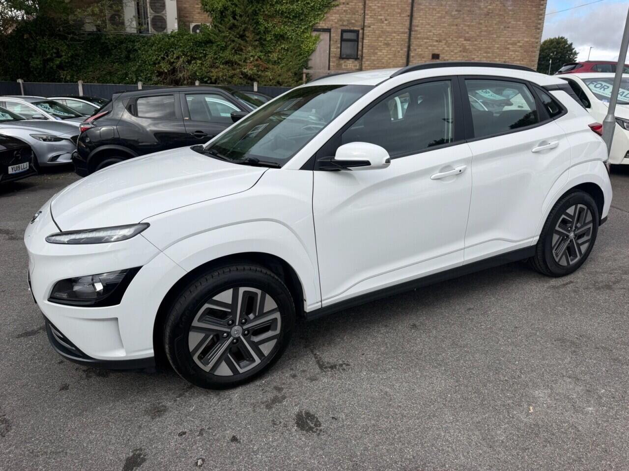 Hyundai Kona view 27