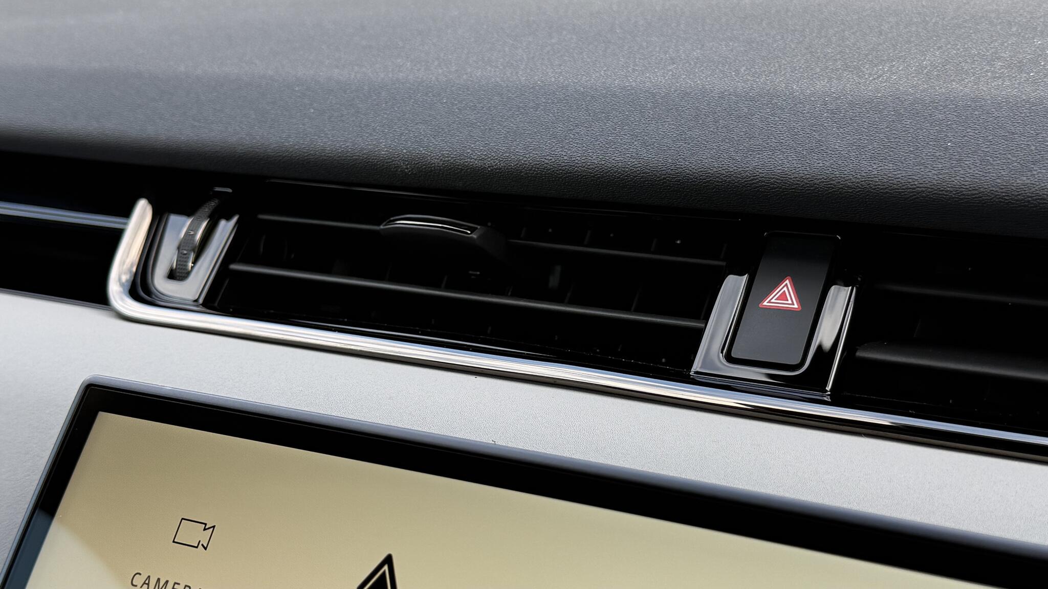 Land Rover Range Rover Evoque view 35